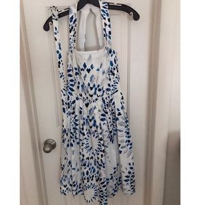 WHITE HOUSE BLACK MARKET MIDI DRESS SIZE 2